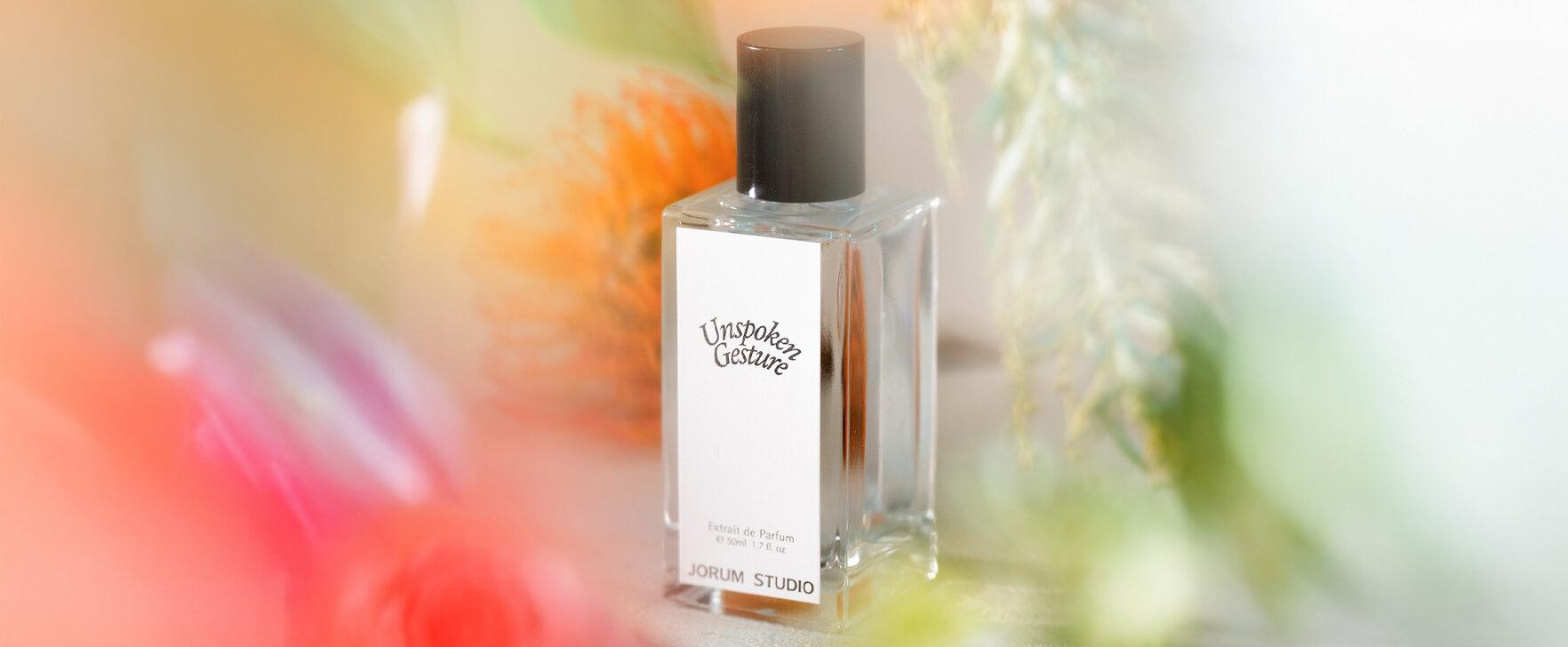 A Comforting Embrace: The New "Unspoken Gesture" Extrait de Parfum From Jorum Studio 
