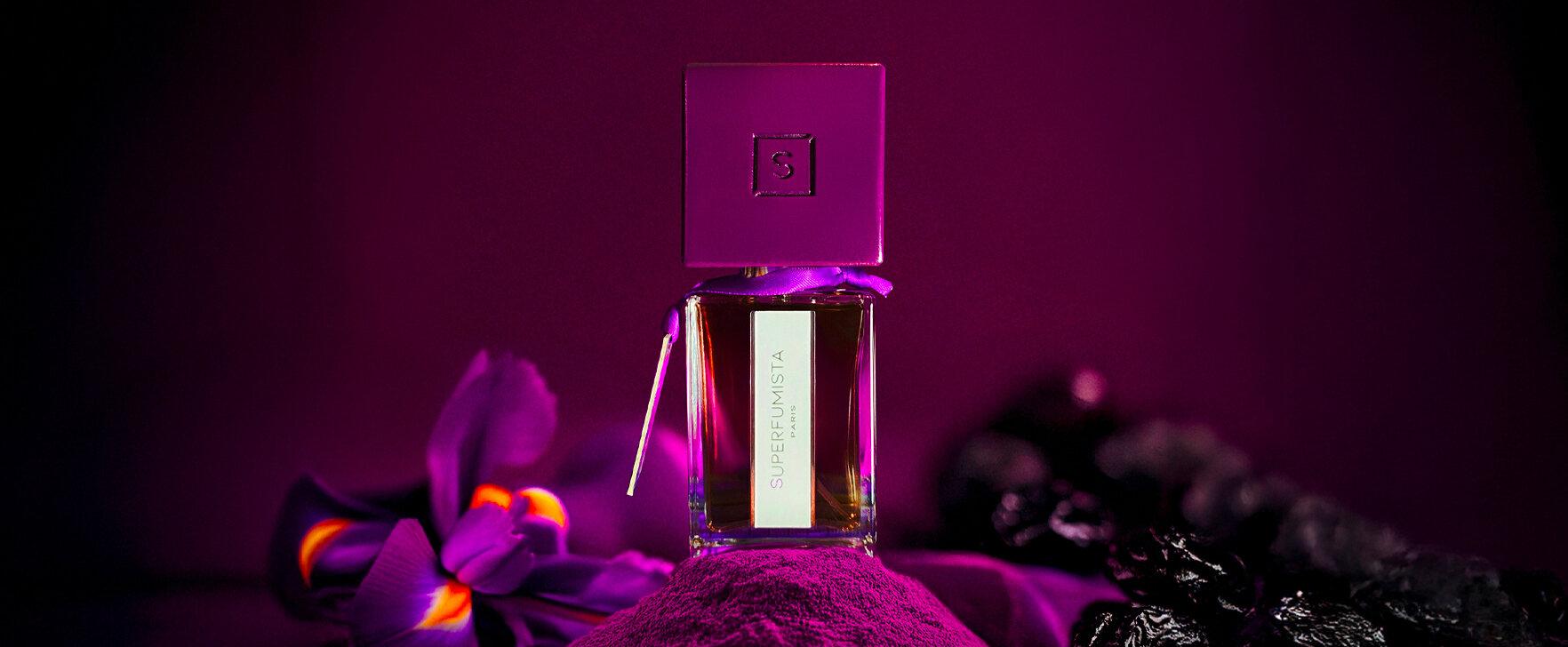 An Interplay of Iris and Plum: The New Eau de Parfum "Plum de Velours" From Superfumista