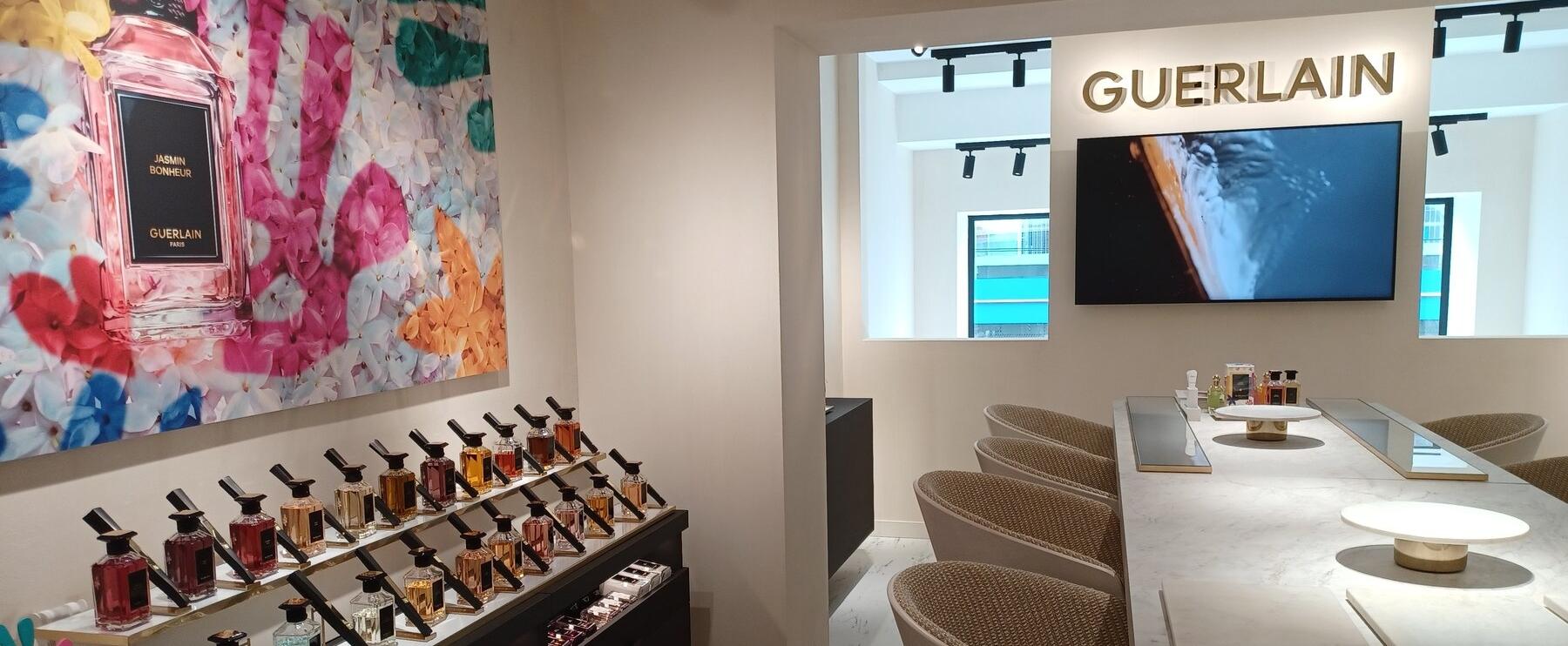 Begrüssenswerte neue Wege bei Guerlain in Brüssel