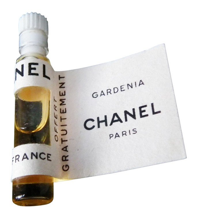 Gardénia by Chanel (Parfum) » Reviews & Perfume Facts Gardénia by Chanel (Parfum) » Reviews & Perfume Facts