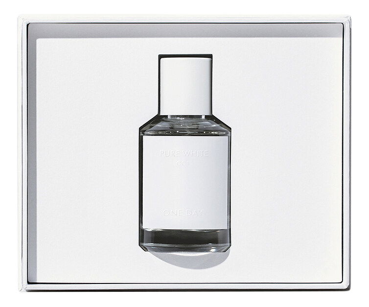 Oolong Tea One Day perfume - a fragrance for women and men 2021