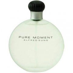Pure Moment by Alfred Sung