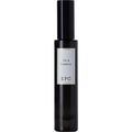 Iris Carmin von Experimental Perfume Club