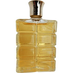 V de Vanda von Vanda / Beauty Counselor