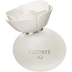 AQ von Decorté
