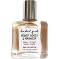 Velvet Woods & Magnolia von Old Navy