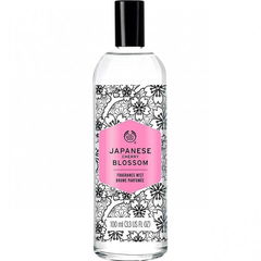 Japanese Cherry Blossom (Fragrance Mist) von The Body Shop