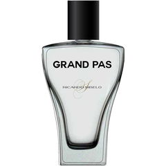 Grand Pas by Ricardo Sibelo