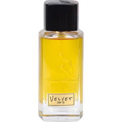 Velvet No 5 by Faisal Aldayel / فيصل الدايل