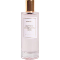 Sweet Delicate Kiss by Bershka