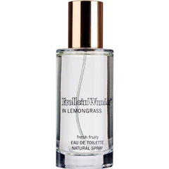 Frollein Wunder in Lemongrass von Village Cosmetics
