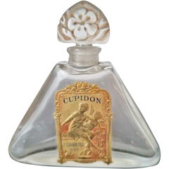 Cupidon by Jn Giraud Fils
