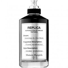 Dancing on the Moon von Maison Margiela