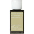 Black Pepper | Cashmere | Lemonwood von Korres