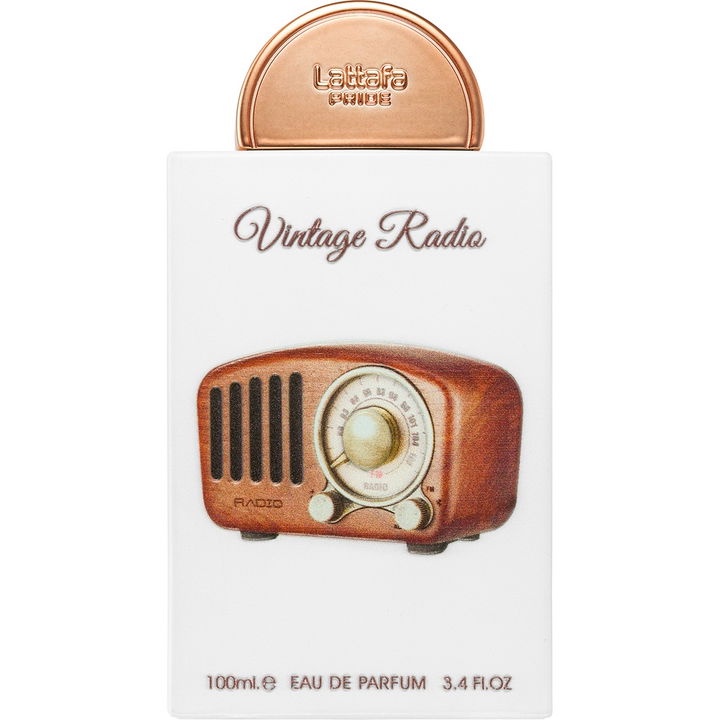 Vintage Radio von Lattafa Pride