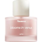 Blooms in Venus by Memree