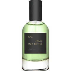 N°3 Light in a Bottle / Le Troisième Parfum von Pauline Rochas / Coolife