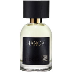 Hanok / 한옥 by Elorea