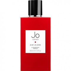 Jo von Jo Loves...