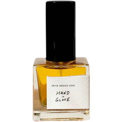 Hand in Glove von Priya Means Love