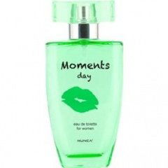 Moments Day von Hunca