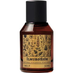 Grasið 9 (the grass) by Ilmur & Sjór