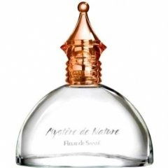 Trouble Eau Légère Nacrée by Boucheron