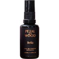 Bella von Petal & Wood