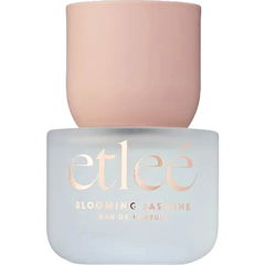 Blooming Jasmine von etleé