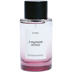 Nº 022 A Moment of Love by Stradivarius
