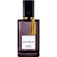 Daringly Different von Diana Vreeland