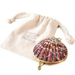 Cedarwood Myrrh & Clove von Roots Rose Radish