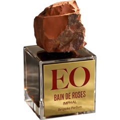 Bain de Roses: Imphal von Ensar Oud