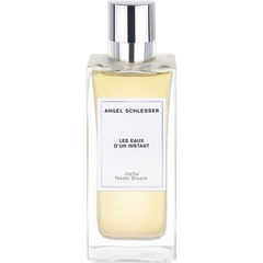 Joyful Nashi Bloom von Angel Schlesser