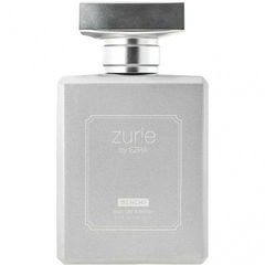 Zurie by Ezra von Bench/