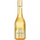 Eau de Hongrie by Viktoria Minya