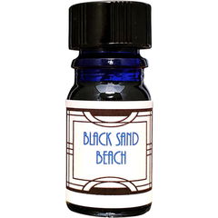 Black Sand Beach von Nui Cobalt Designs
