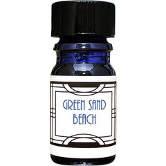 Green Sand Beach von Nui Cobalt Designs
