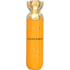 Delicate Essence by Le Chameau
