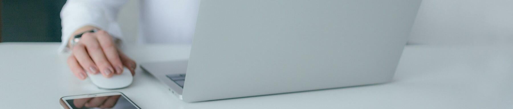 Büro - deadly sexy serious