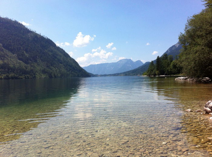 Da Grundlsee:-) das steirische Meer..Blick von Gössl, Richtung Grundlsee..