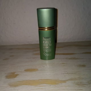 Alyssa Ashley Green Tea...
