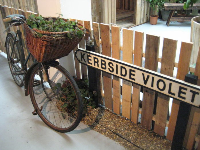 Gorilla Perfume Gallery, London - Juli 2014