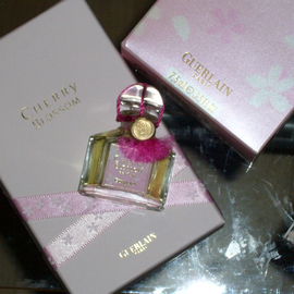 Extrait Cherry Blossom ...