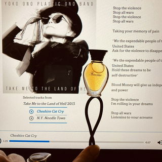 Rochas Femme zu Gast be...