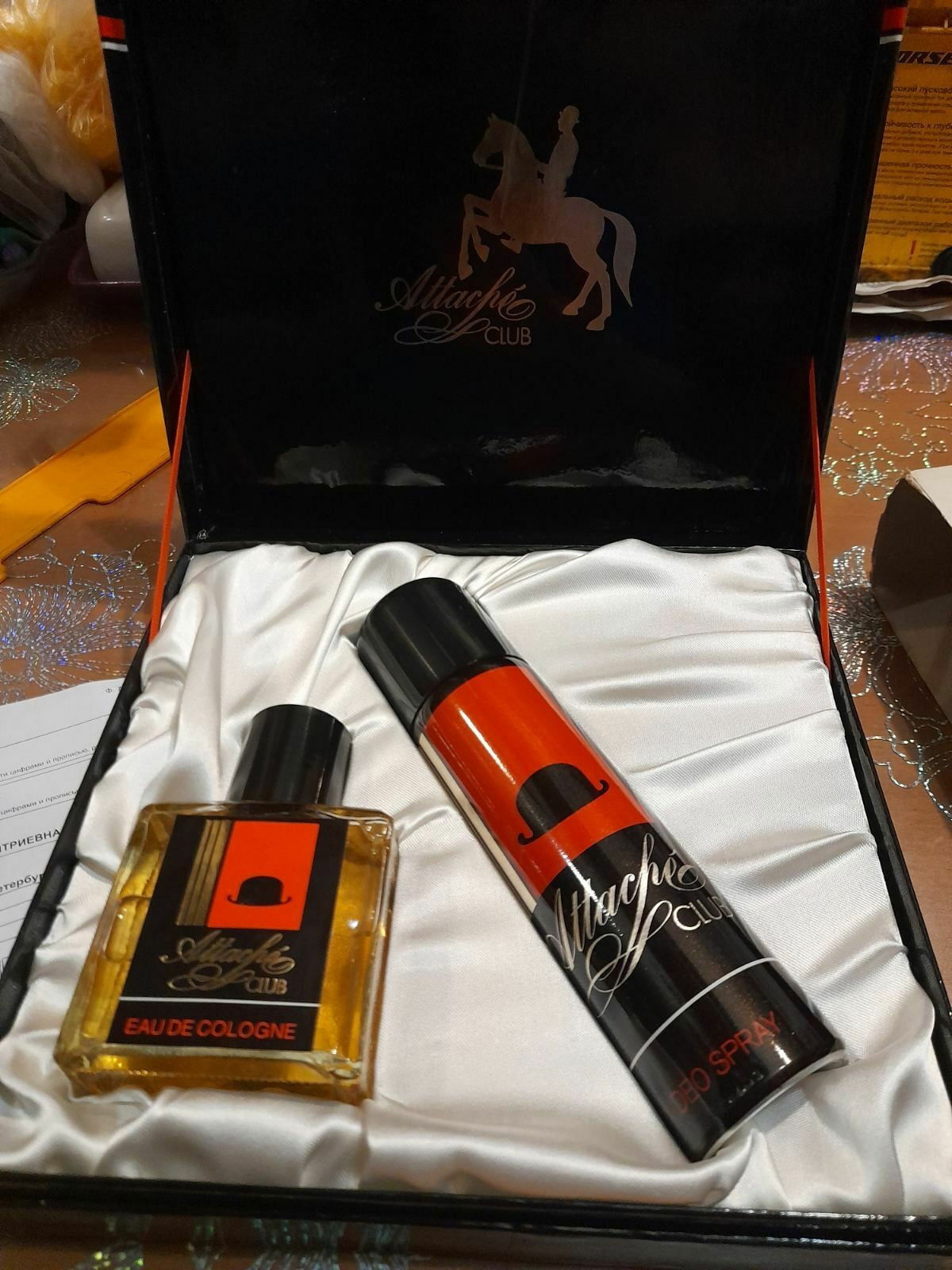 Attache Club - Gift box