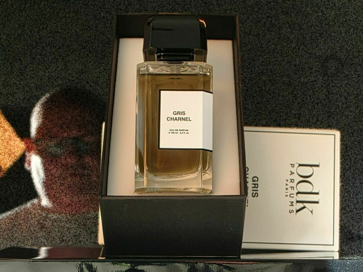 Gris Charnel von bdk