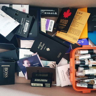 >100 Abfüllungen versc...