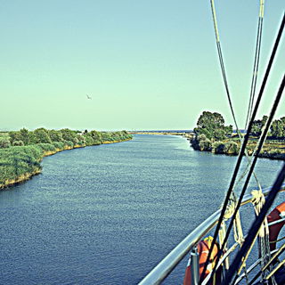 Flüß, welcher ins Mee...