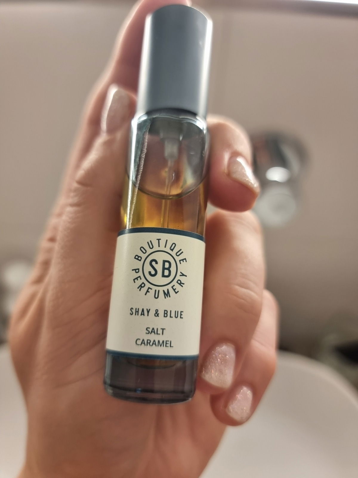 Salt Caramel von Shay & Blue